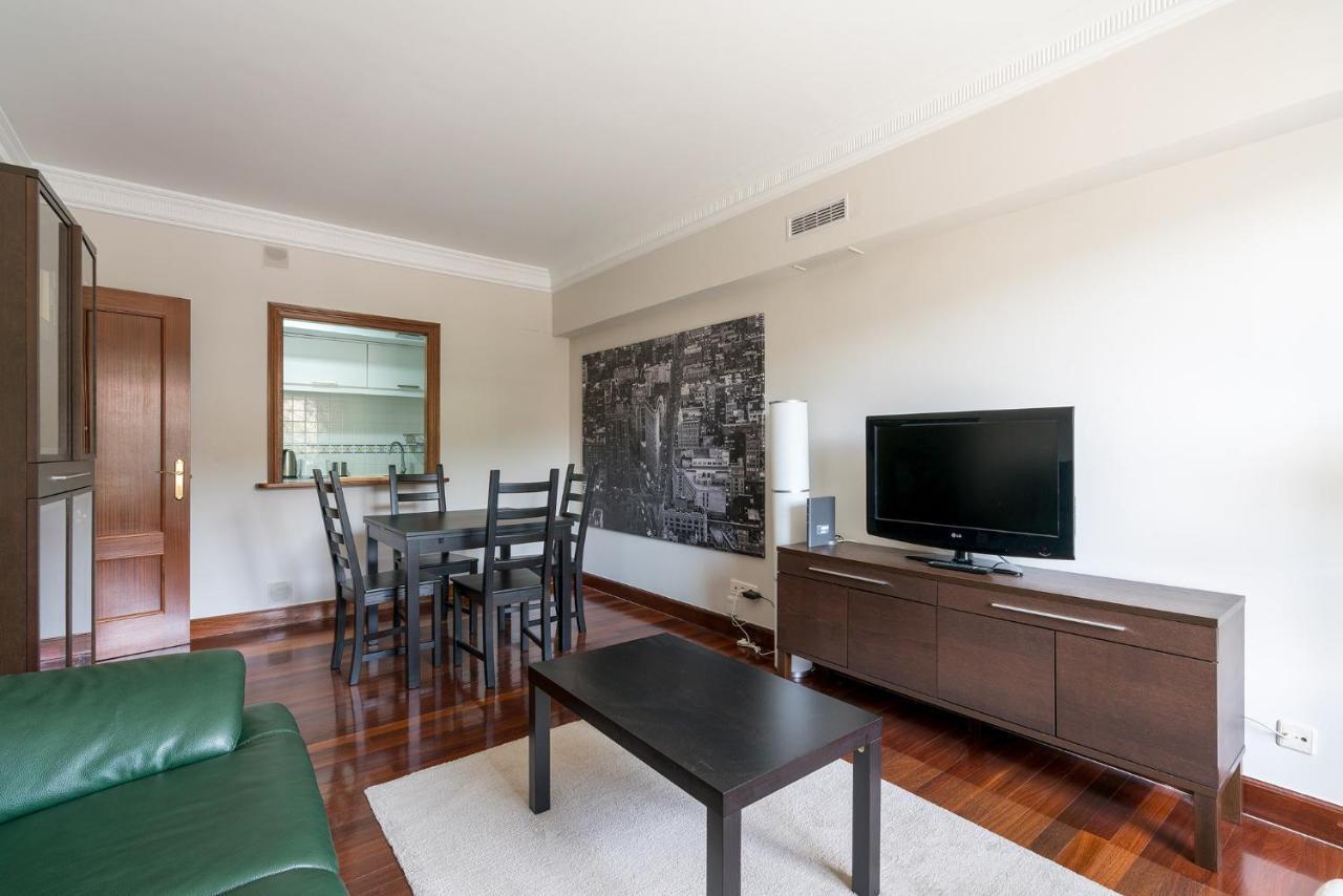בילבאו Zubia Apartment By People Rentals מראה חיצוני תמונה