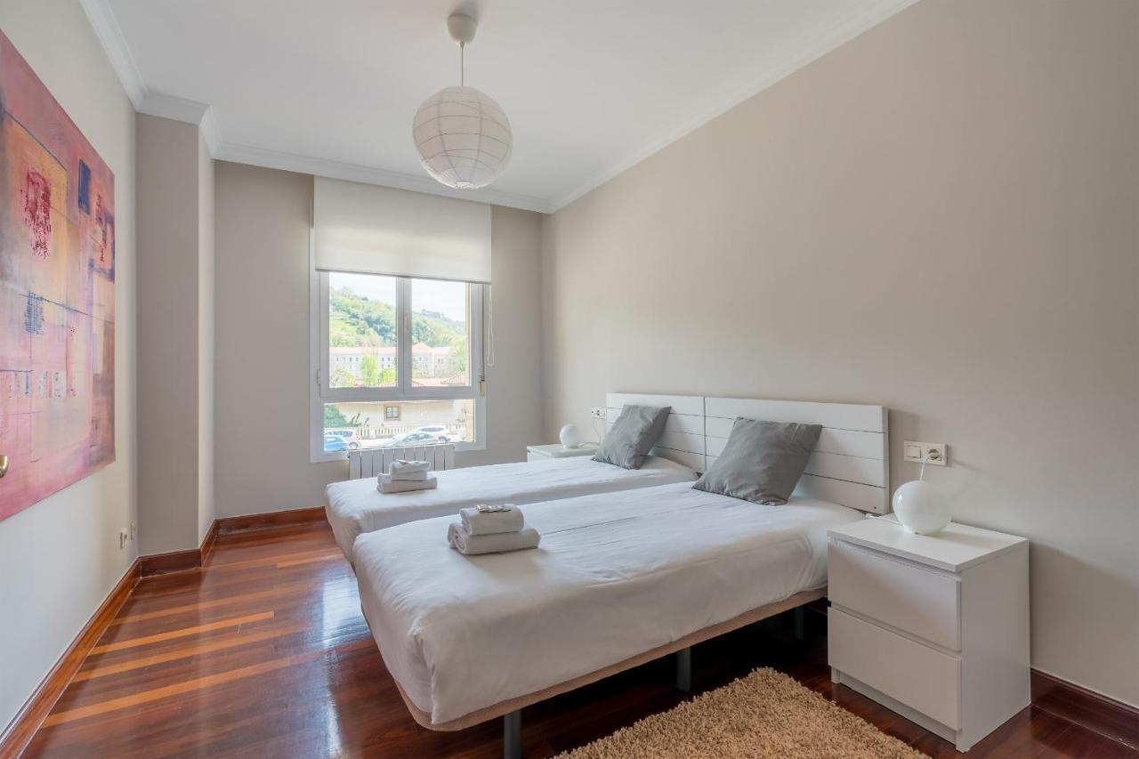 בילבאו Zubia Apartment By People Rentals מראה חיצוני תמונה